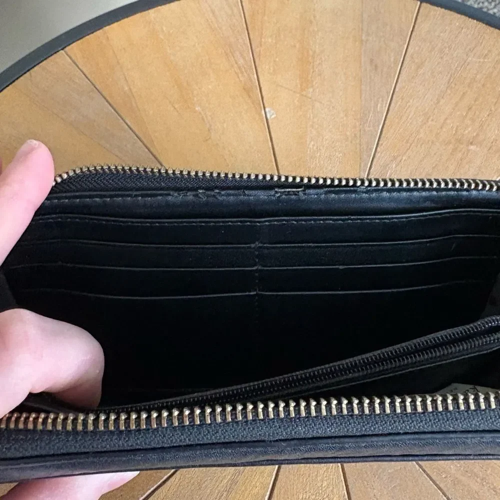 Kate Spade James Street Black Wallet